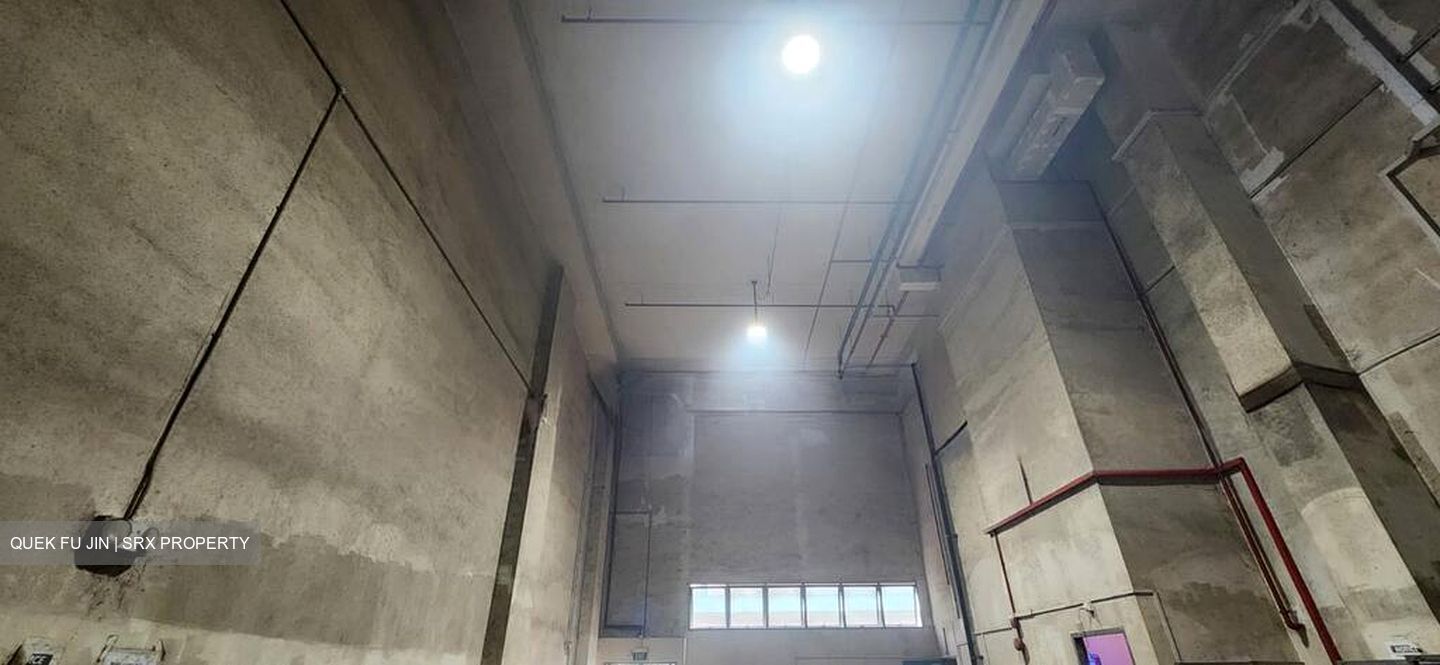 PLATINUM @ PIONEER (D22), Factory #570942501